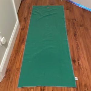 Yogitoes Non-slip yoga mat towel